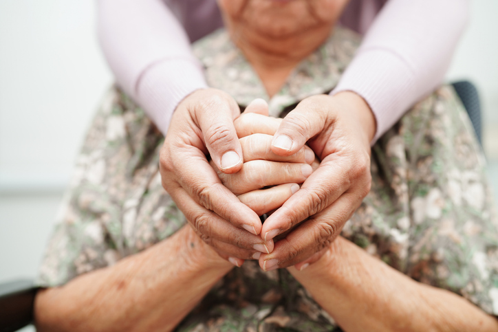 Understanding the Difference Between Palliative Care and Hospice